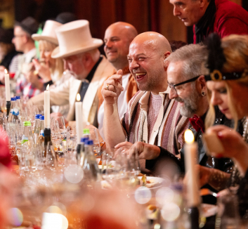 2_Naerrische_Weinprobe-5009